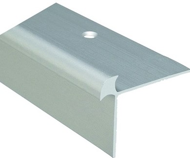 Romus - profil 2 nas trepta pentru LVT sau SPC